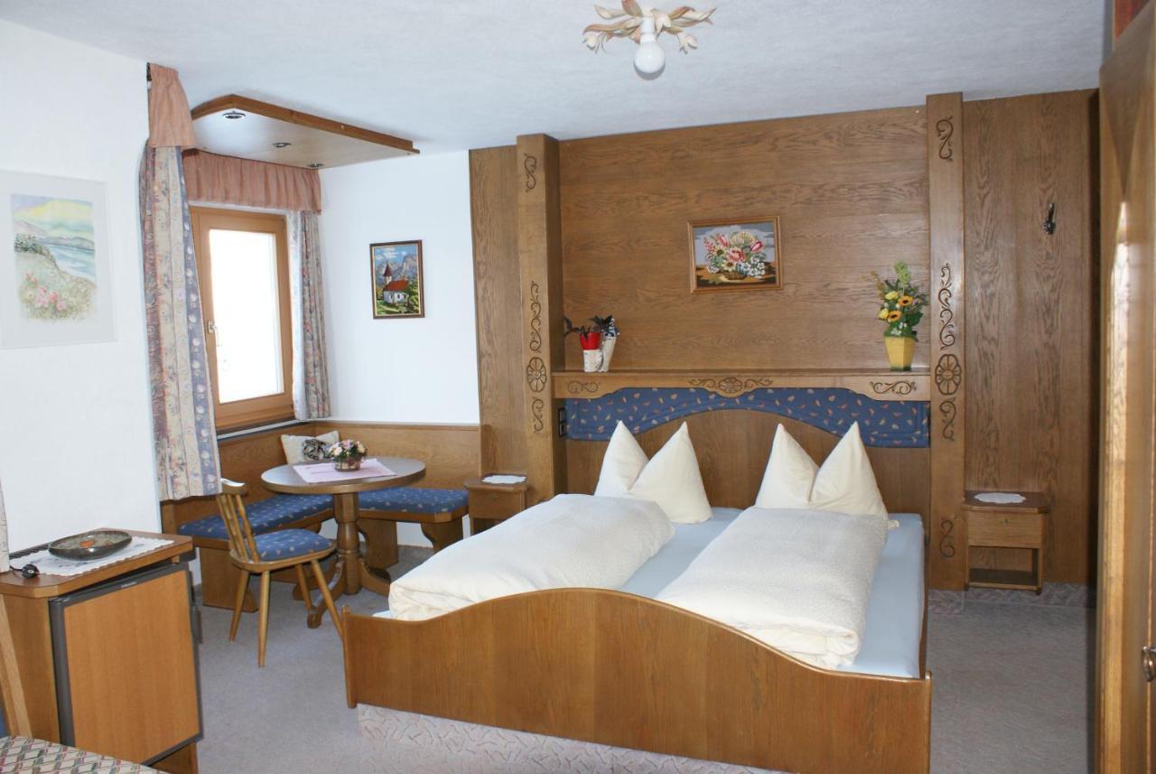 Haus Bergfrieden Hotel Бах Стая снимка